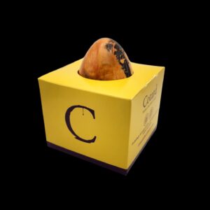 A-16x  Medium dark chocolate egg garnished with 5 shellfishs, available while stocks last (3 to 4 weeks delivery time)